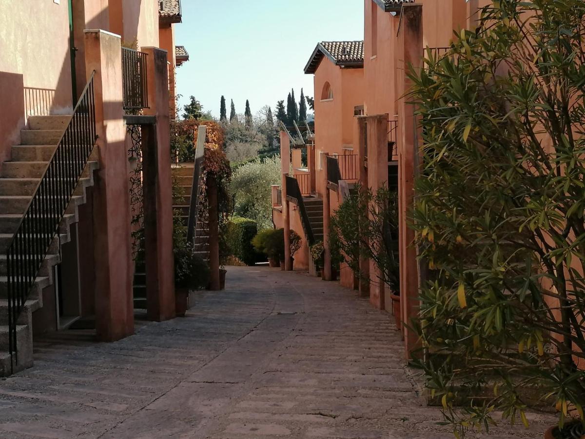 Appartamento In Villa Sul Garda Castion Veronese Kültér fotó