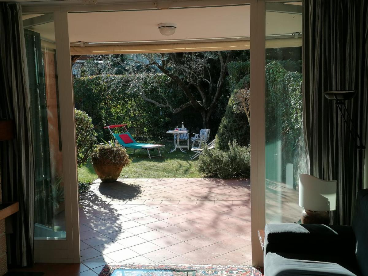 Appartamento In Villa Sul Garda Castion Veronese Kültér fotó